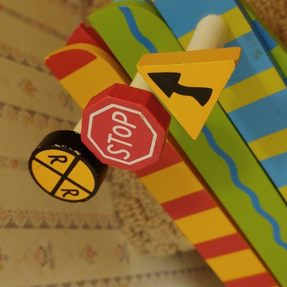 Coat or bag hanger for kids - Picture 5 of 6